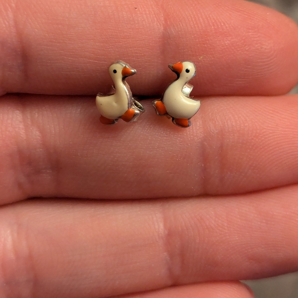 White geese earrings